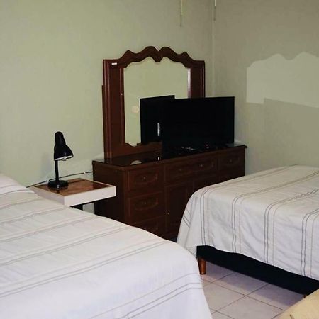 Brisas Del Caribe Suite Playa del Carmen Esterno foto